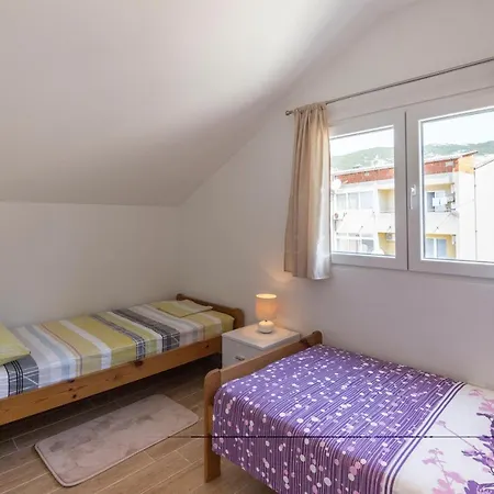 Vanja Apartment Komiza